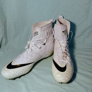 Nike Force savage football cleats